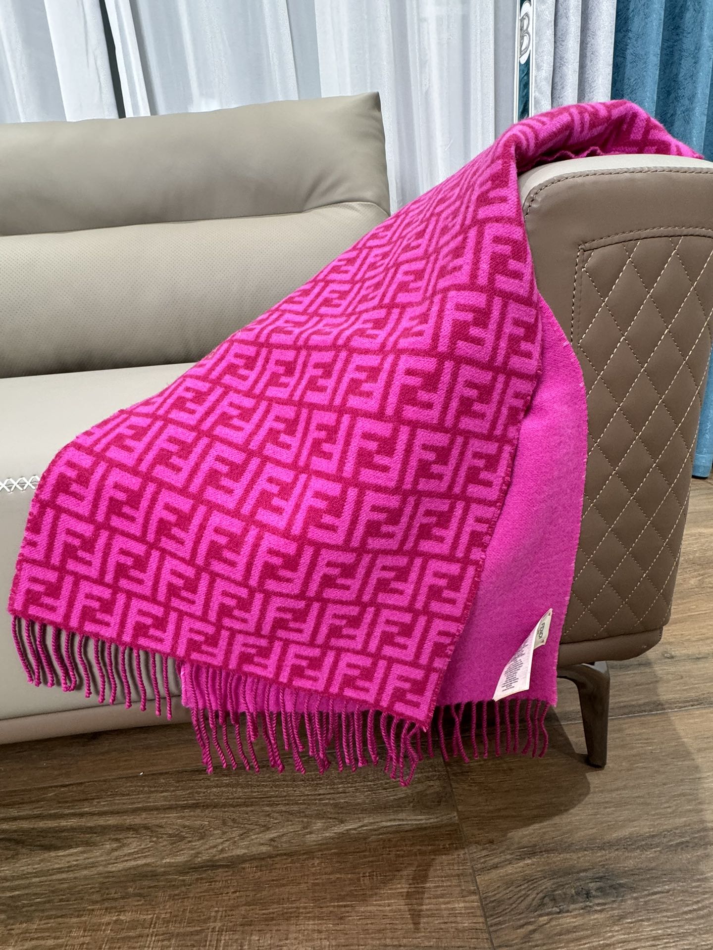 FENDI SCARF
