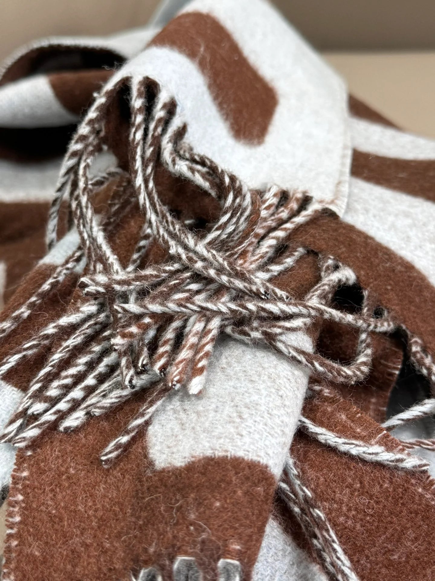 FENDI SCARF