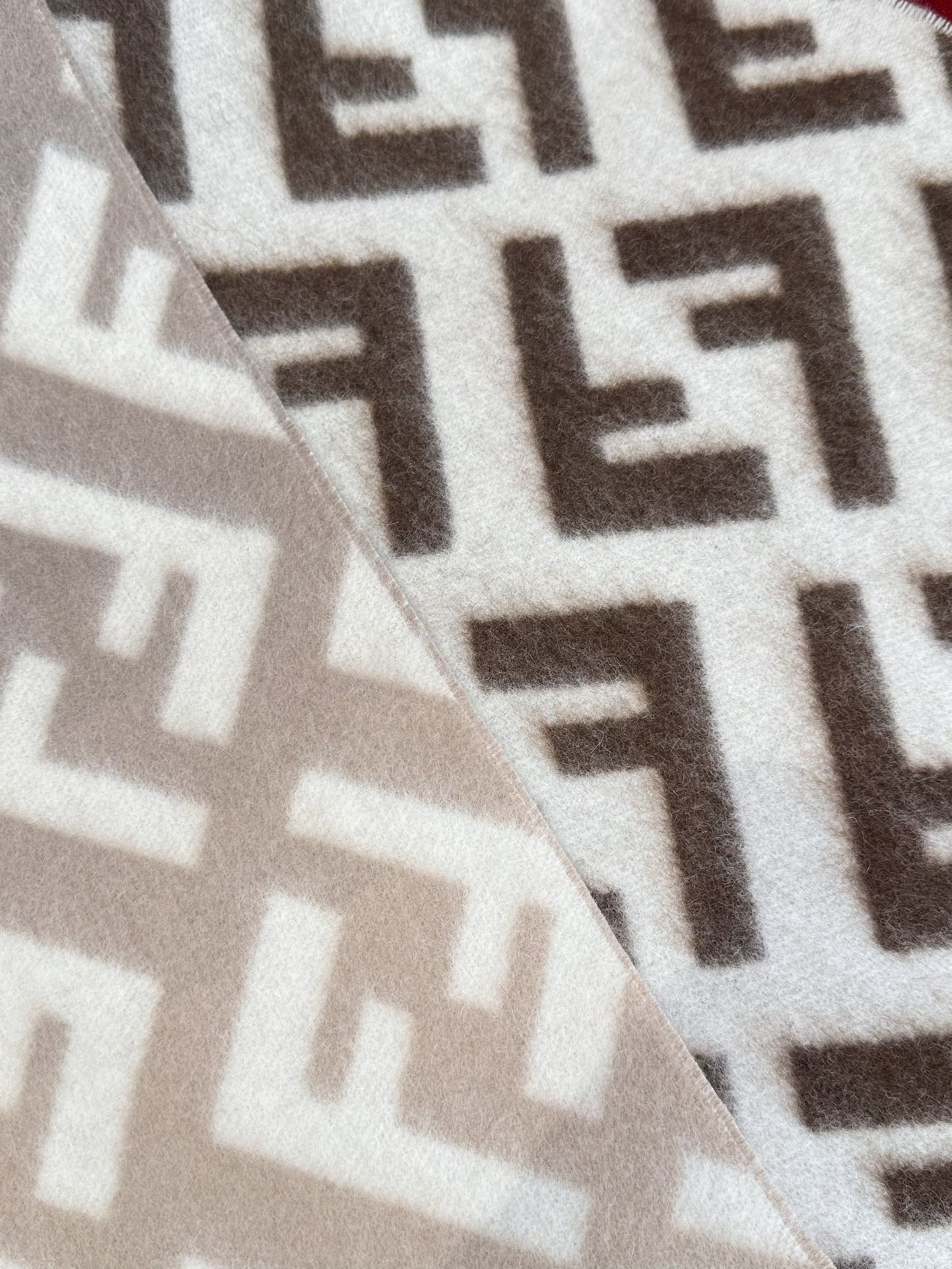 FENDI SCARF