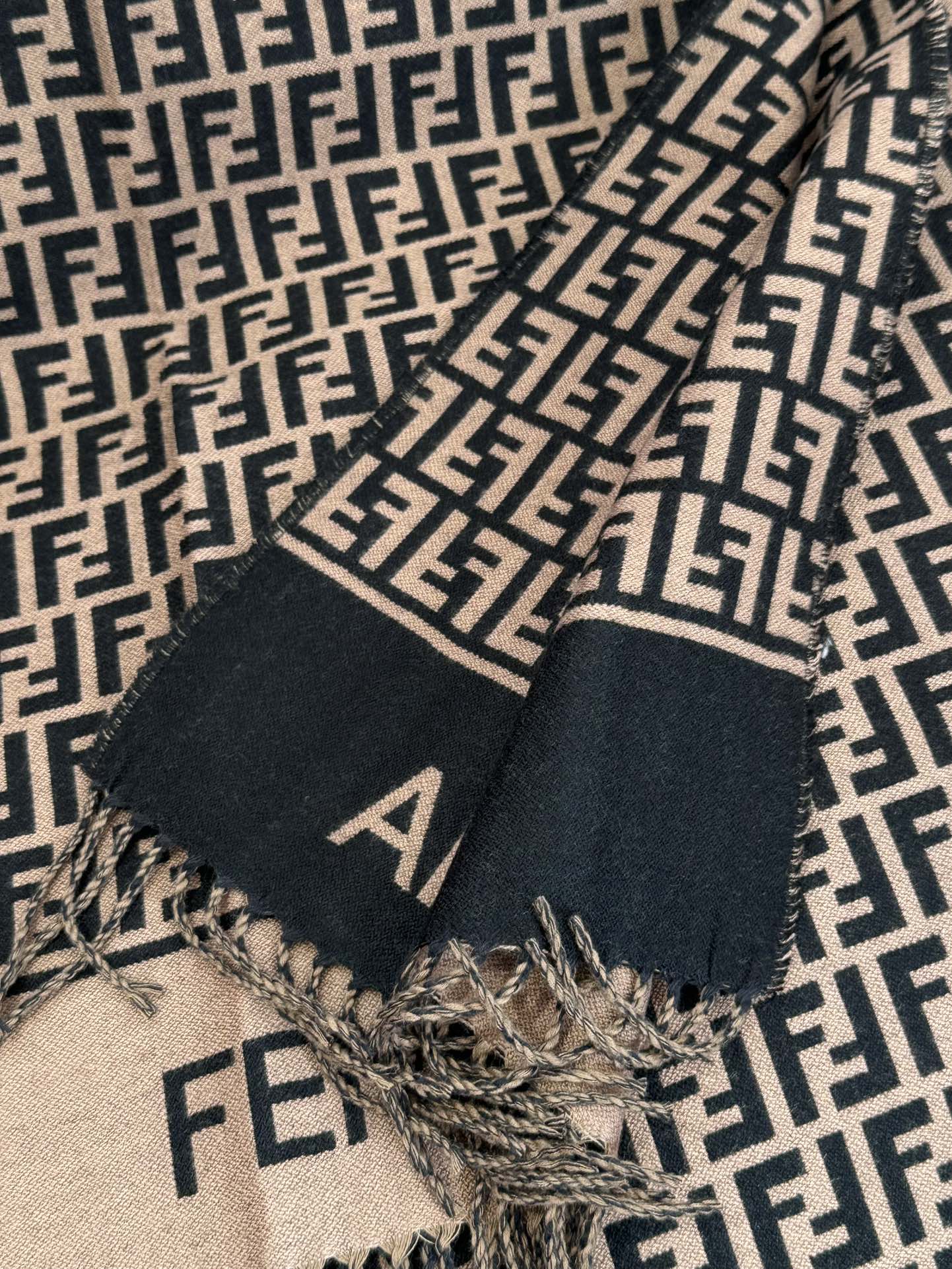 FENDI SCARF