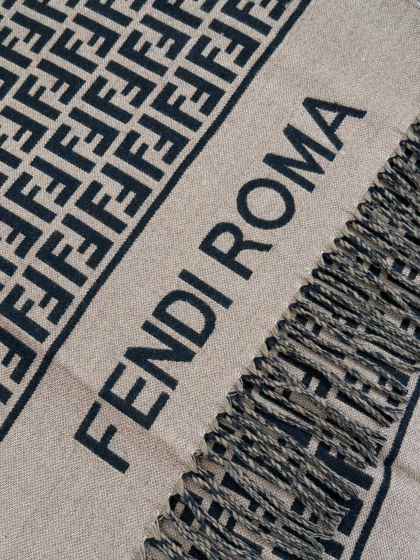 FENDI SCARF