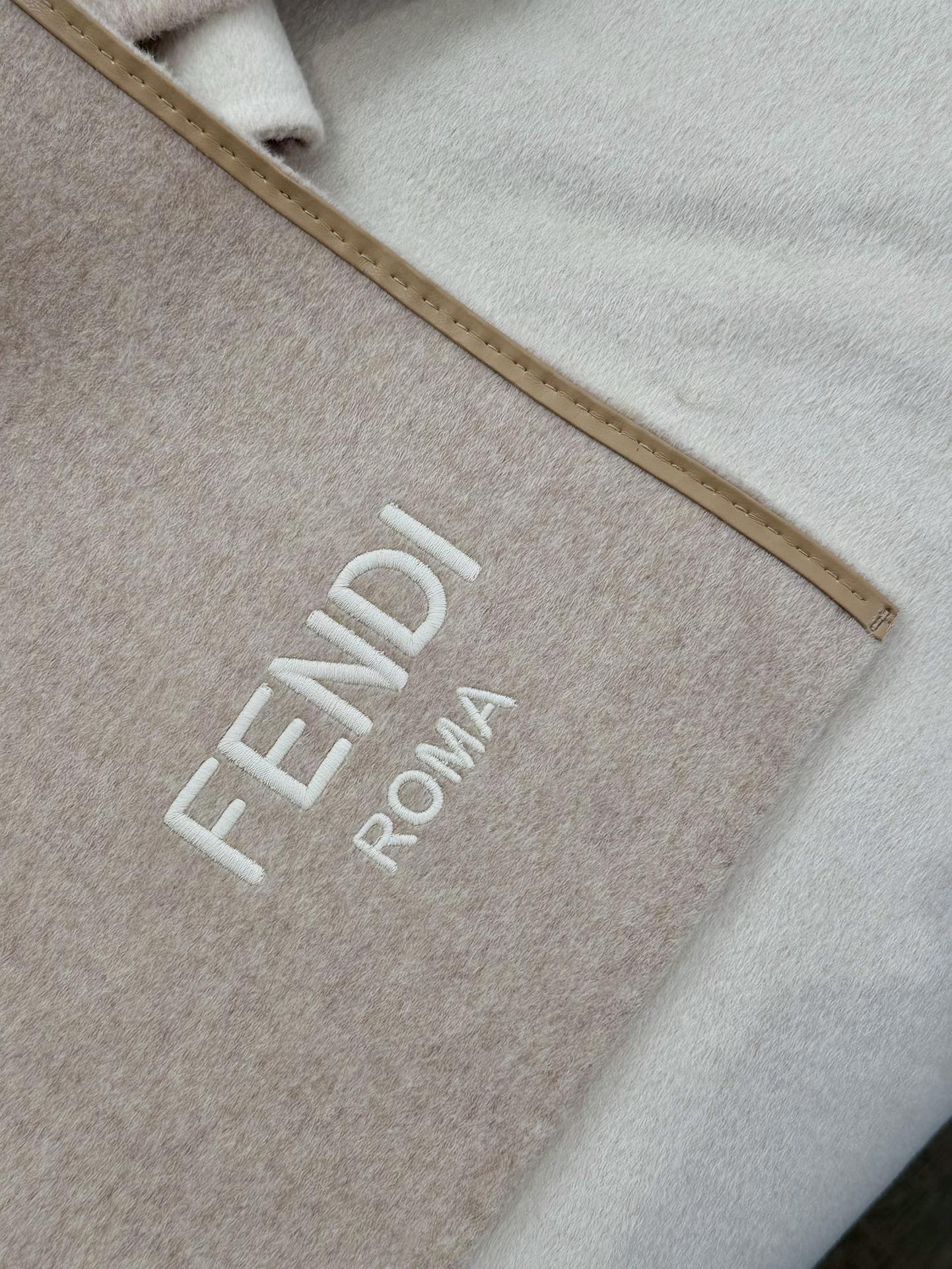 FENDI SCARF