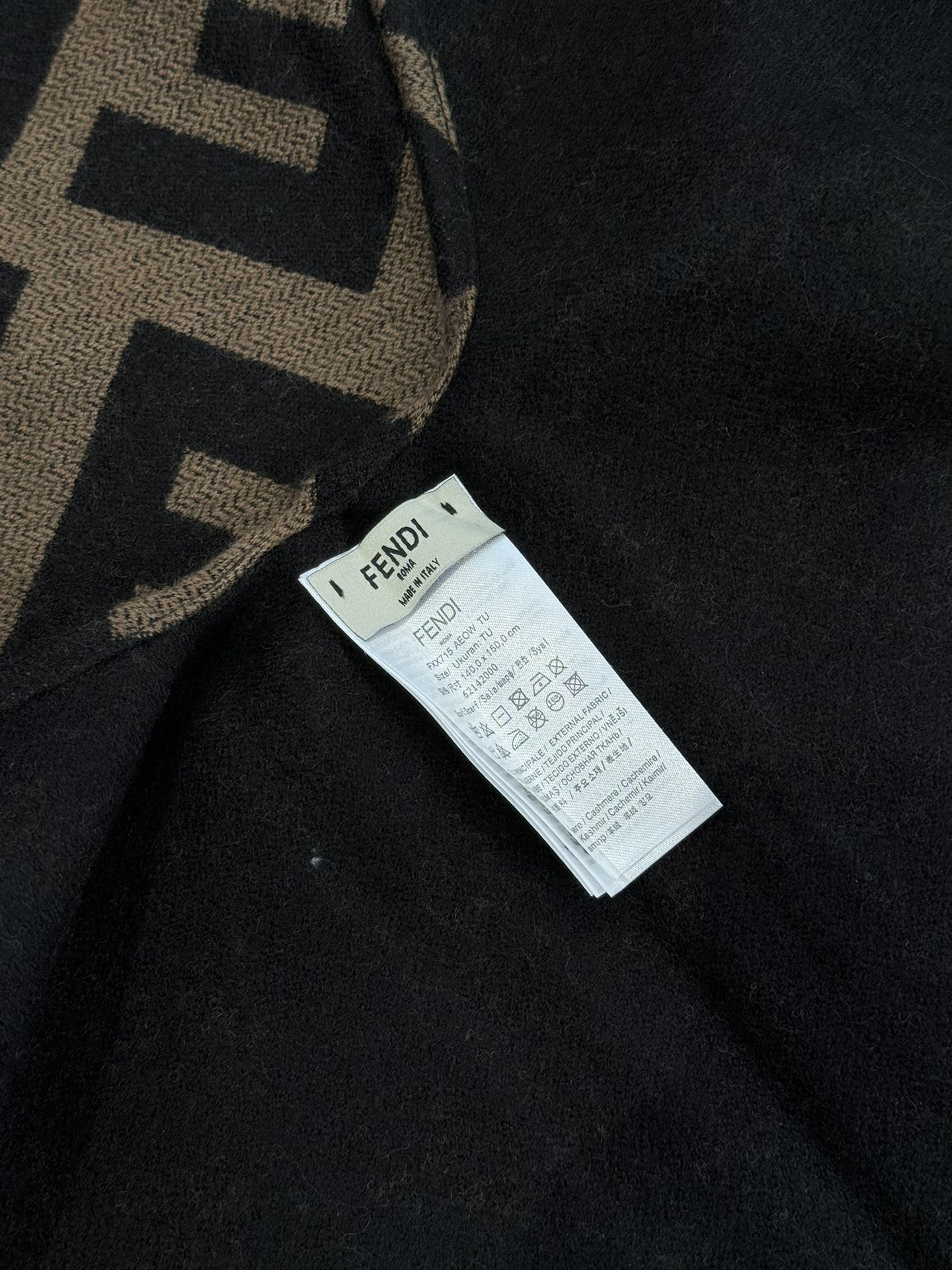 FENDI SCARF
