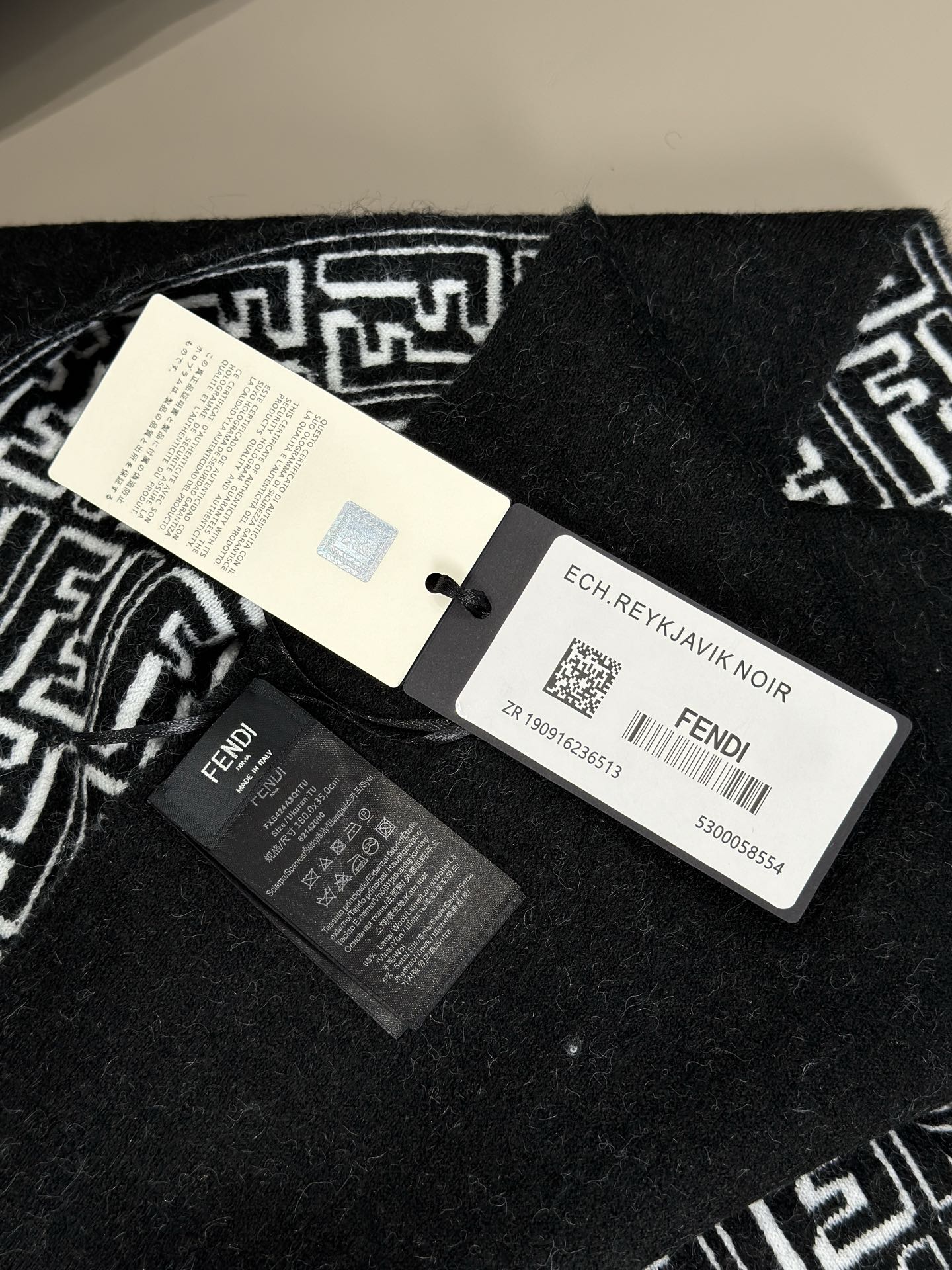 FENDI SCARF