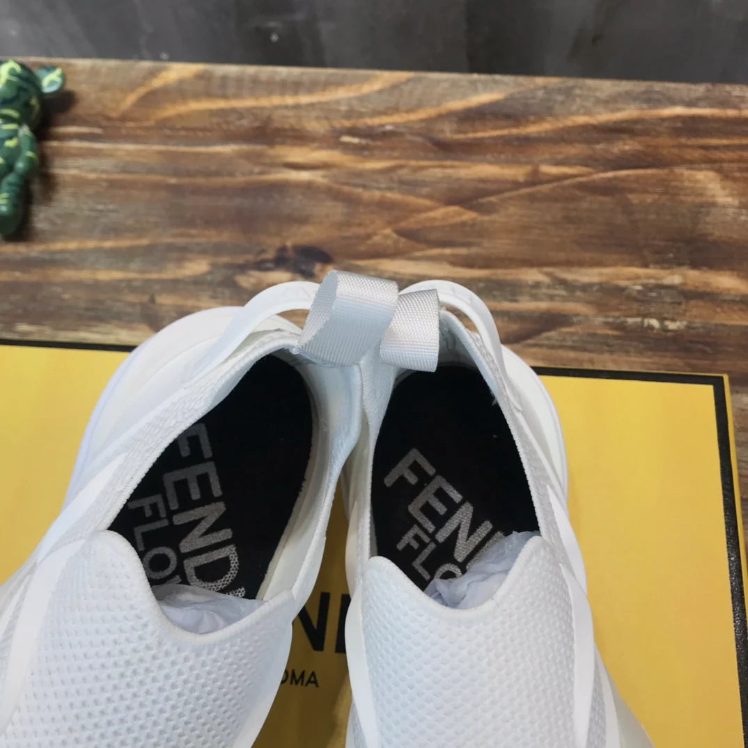 FENDI SNEAKER