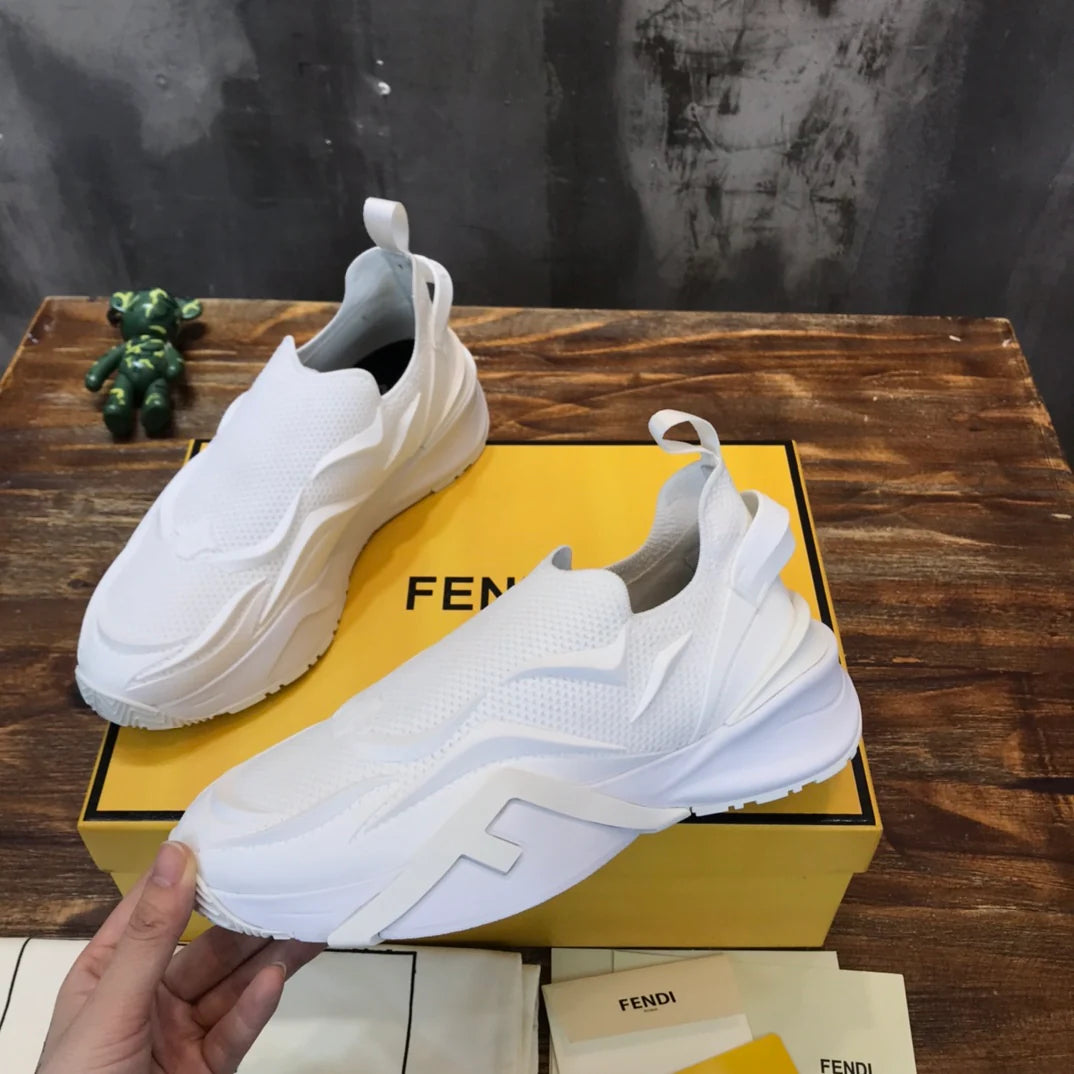 FENDI SNEAKER