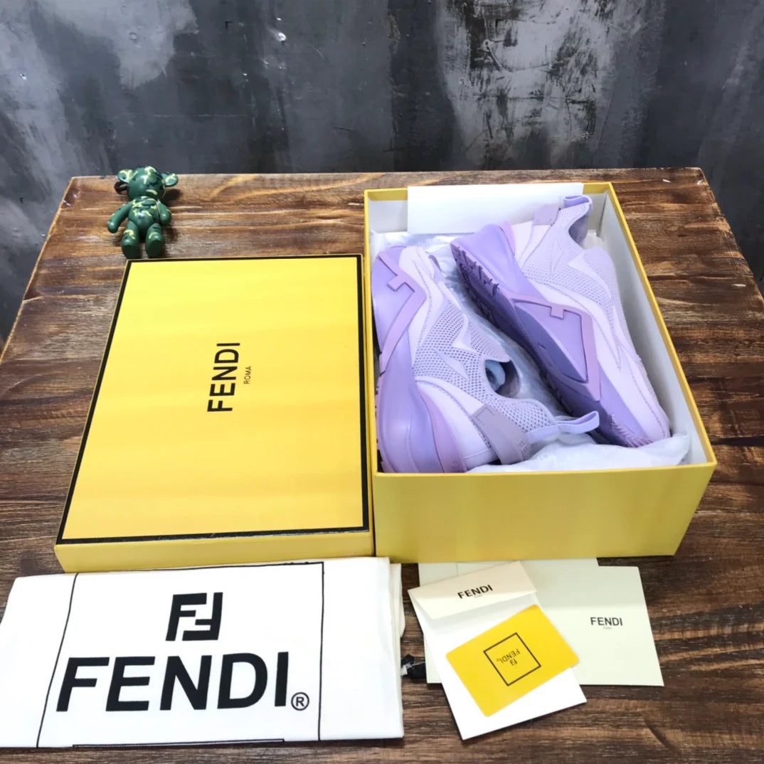 FENDI SNEAKER