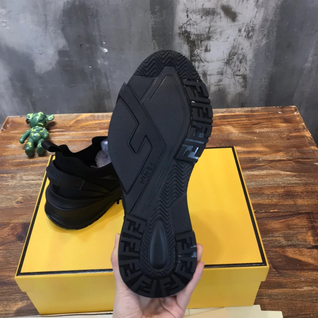 FENDI SNEAKER