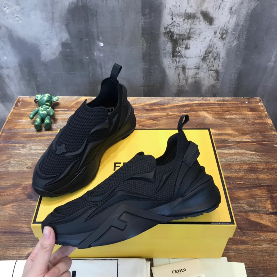 FENDI SNEAKER