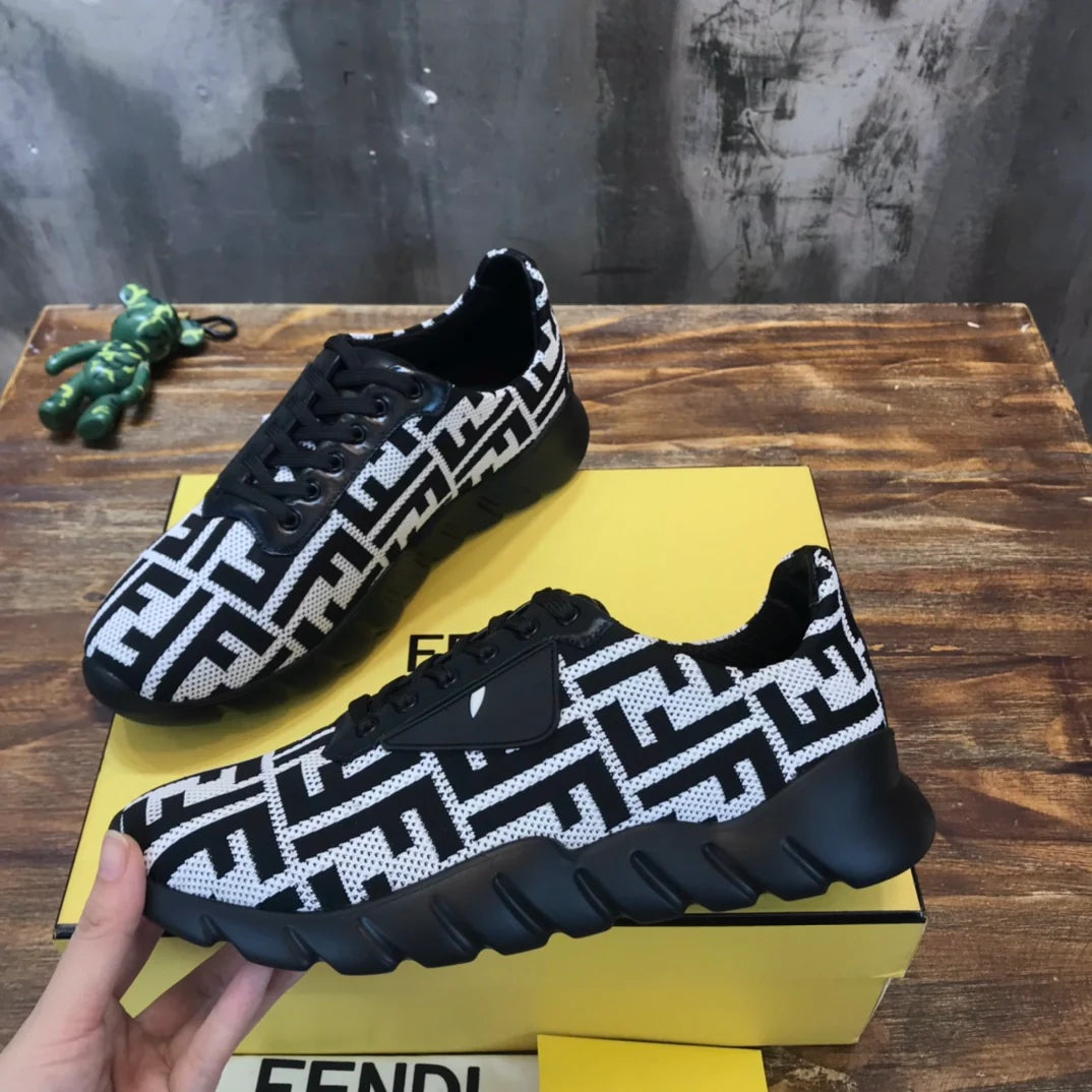 FENDI SNEAKER