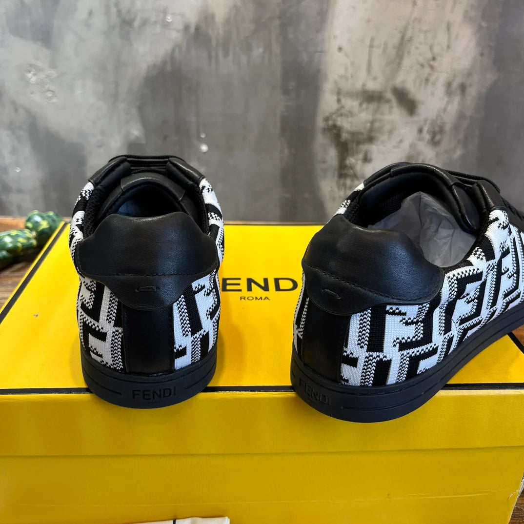 FENDI SNEAKER