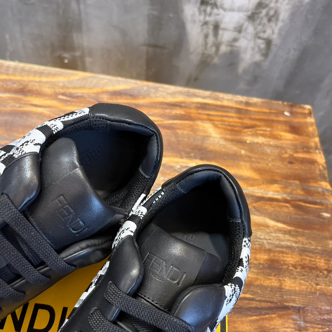FENDI SNEAKER