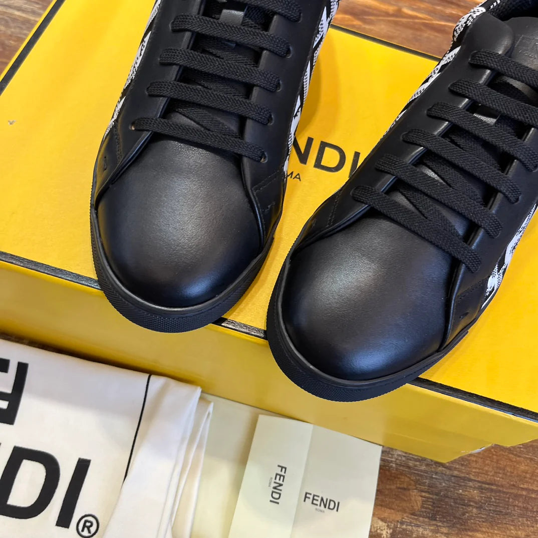 FENDI SNEAKER