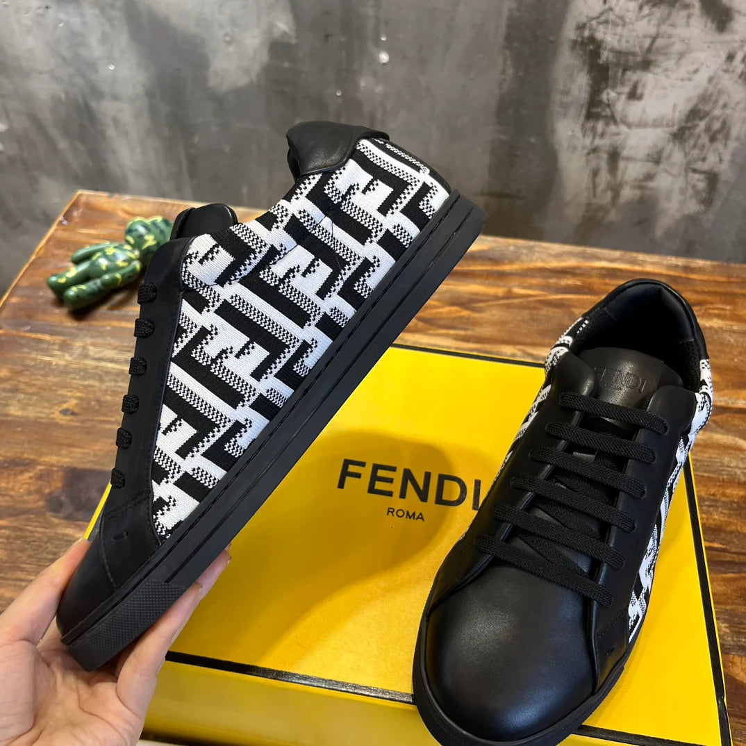 FENDI SNEAKER