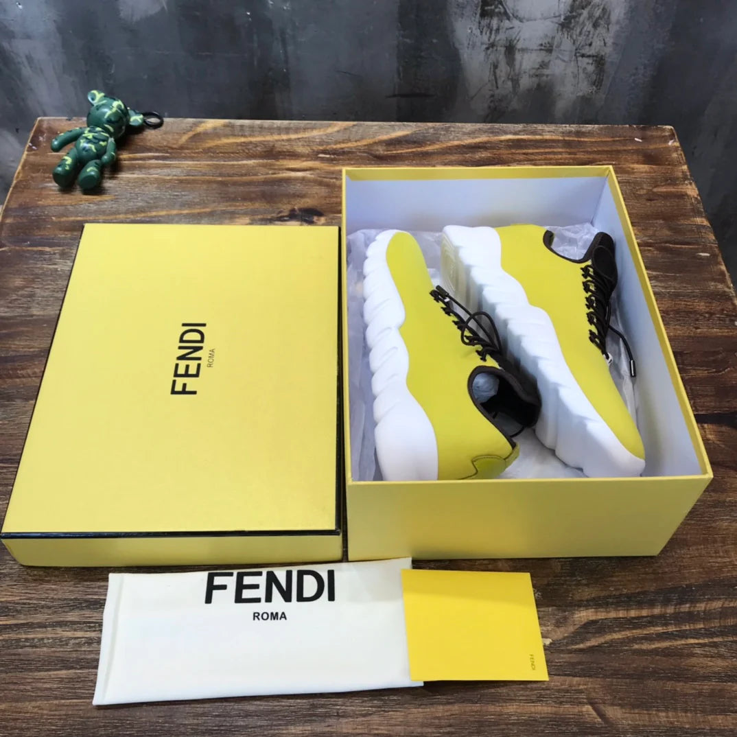 FENDI SNEAKER