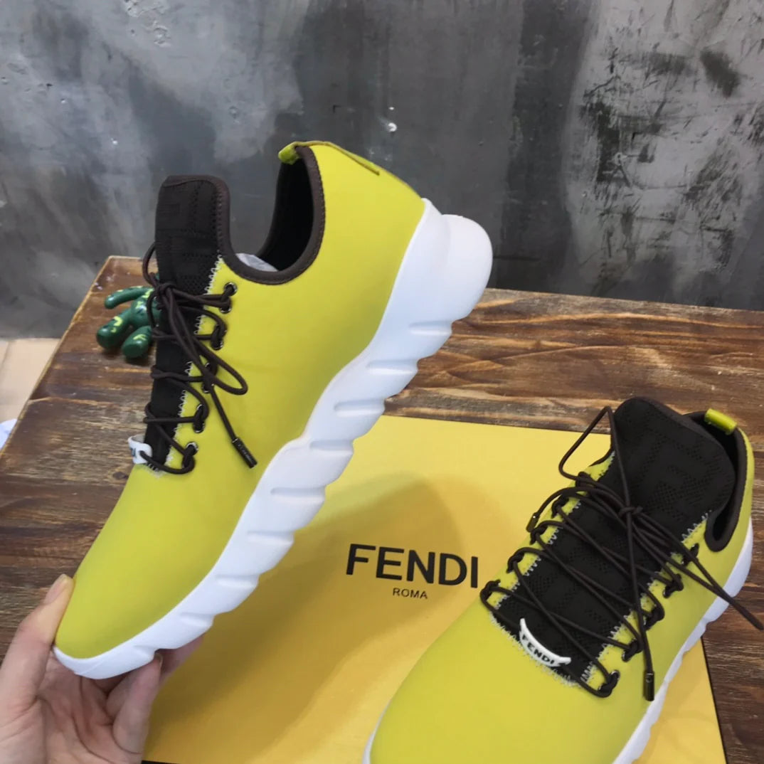 FENDI SNEAKER