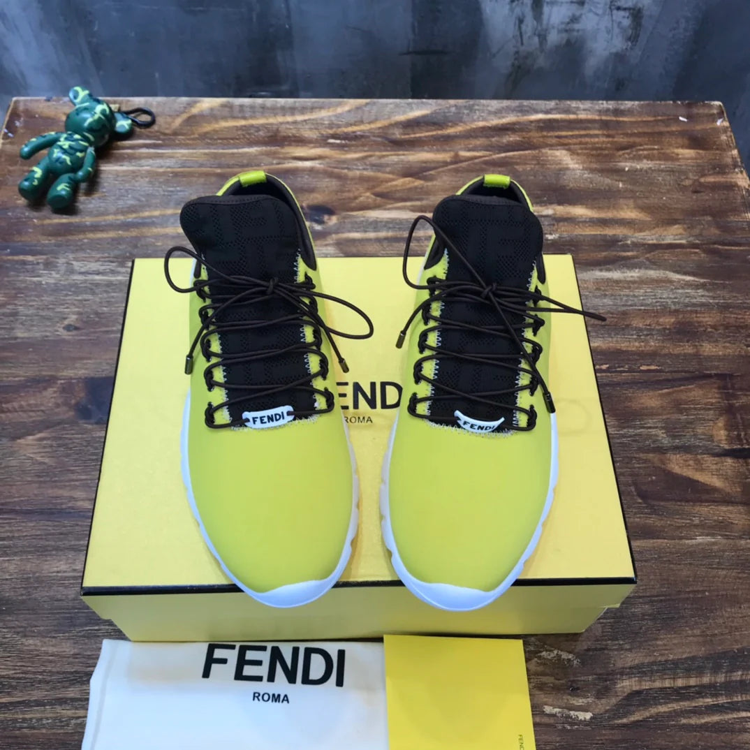 FENDI SNEAKER