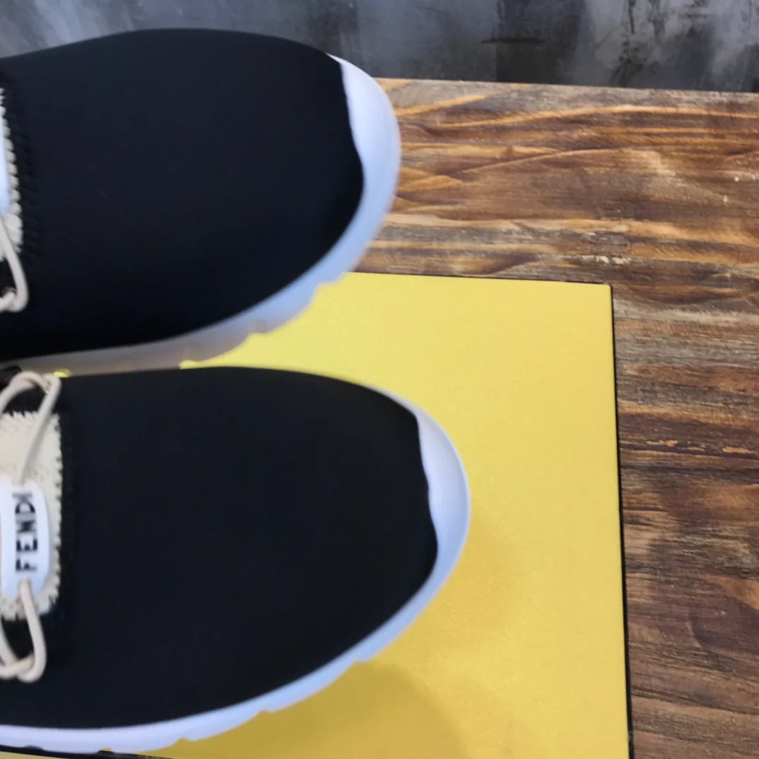 FENDI SNEAKER
