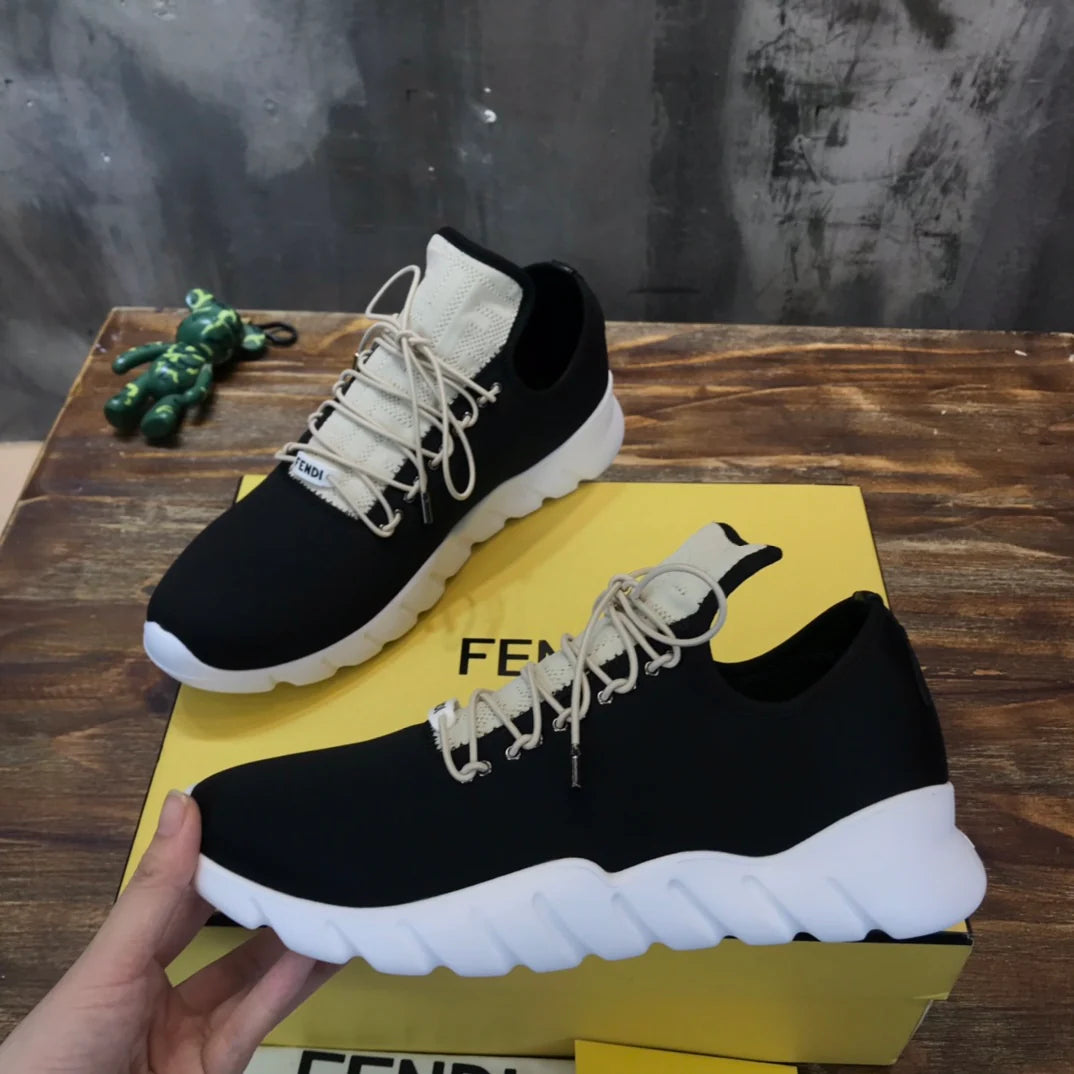 FENDI SNEAKER
