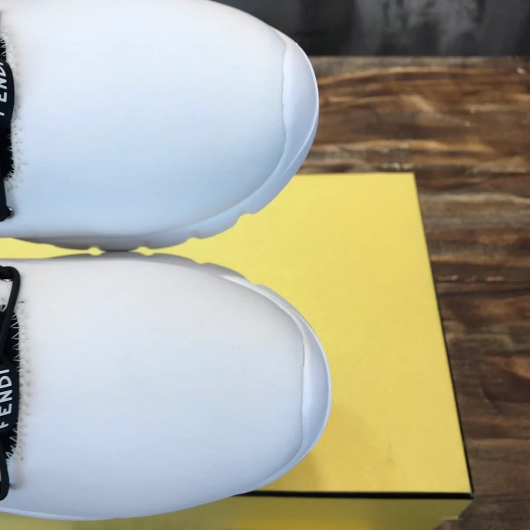 FENDI SNEAKER