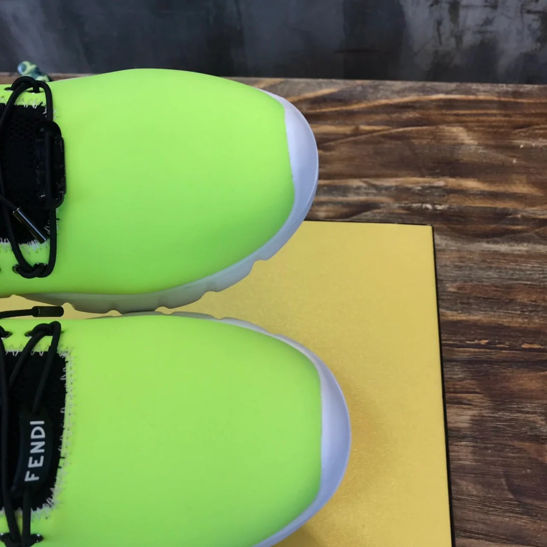 FENDI SNEAKER