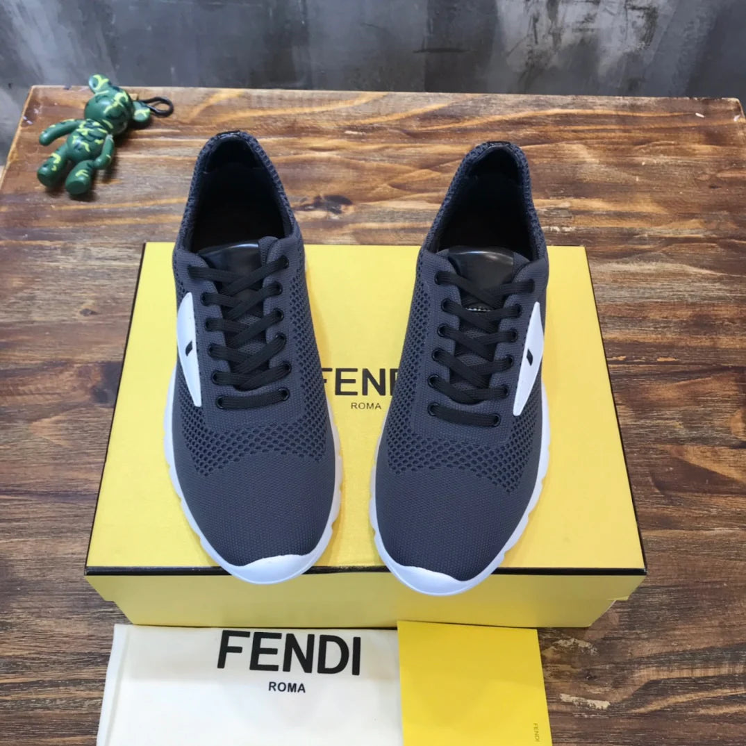 FENDI SNEAKER