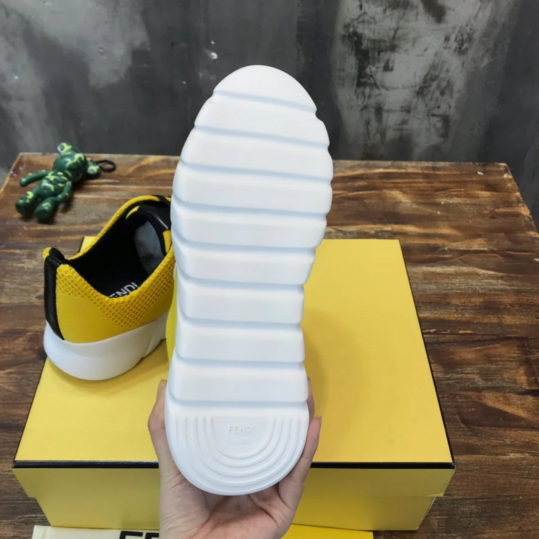 FENDI SNEAKER