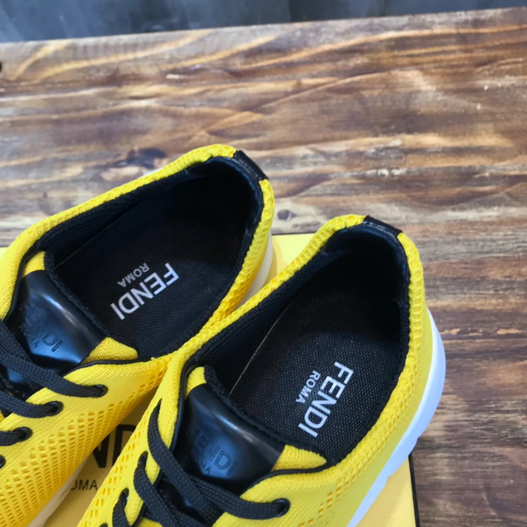 FENDI SNEAKER