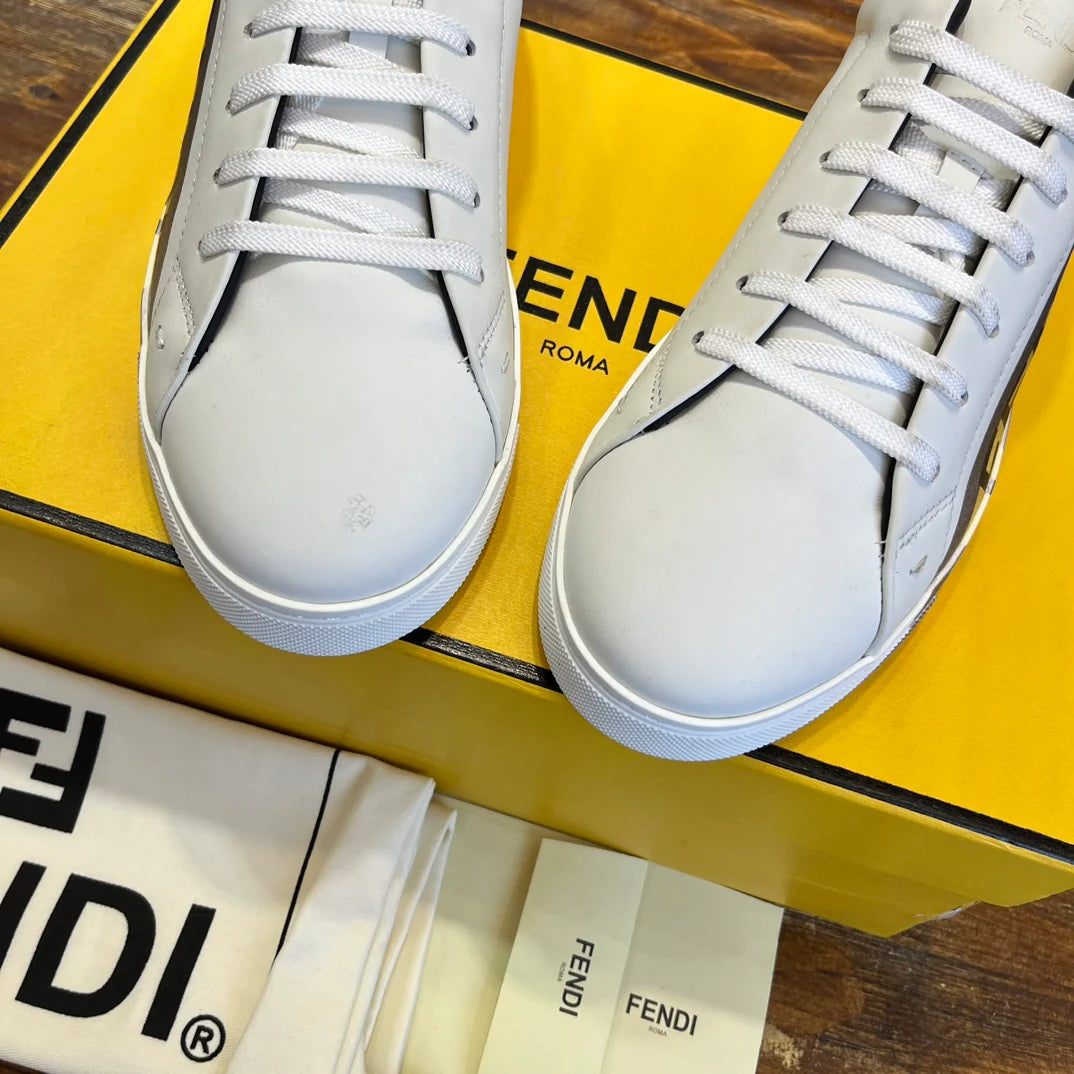 FENDI SNEAKER