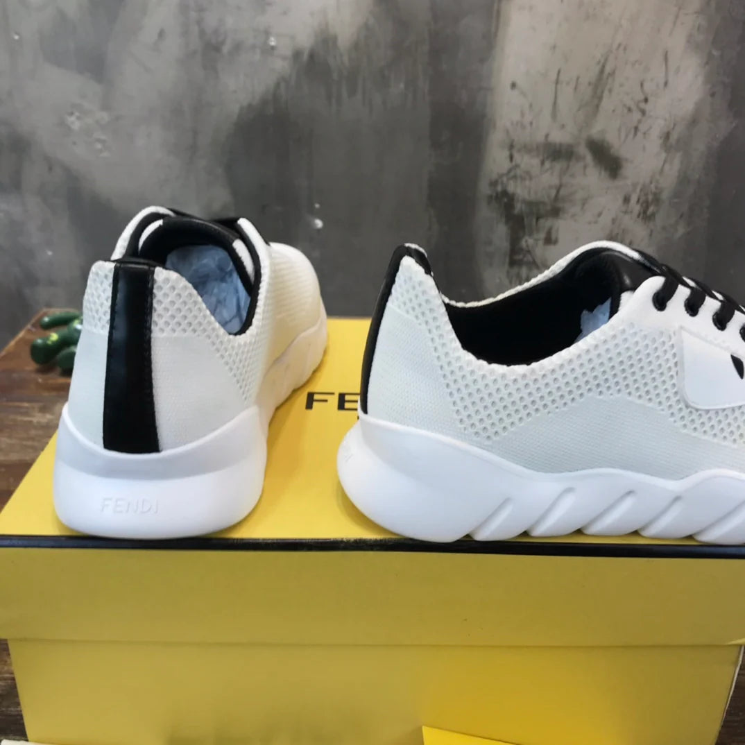FENDI SNEAKER