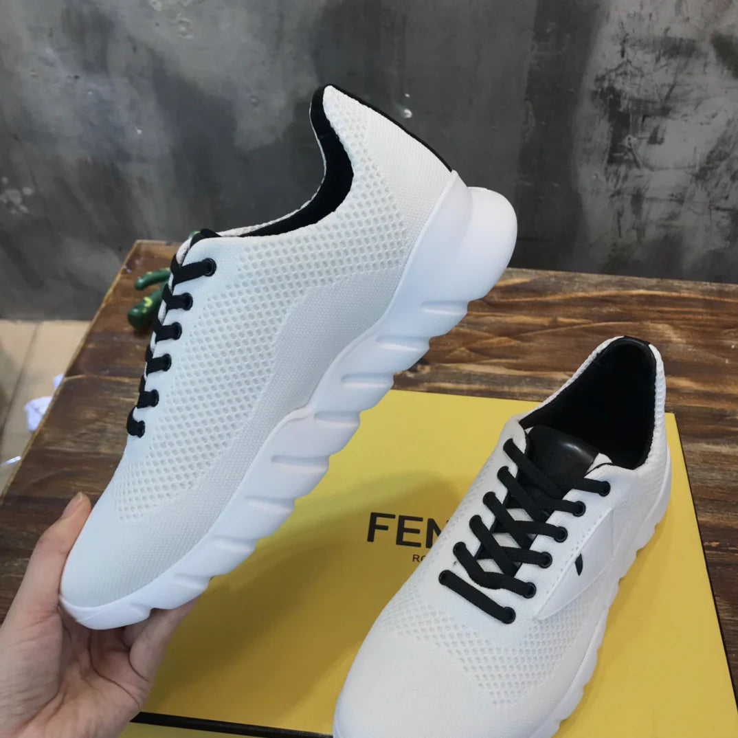 FENDI SNEAKER
