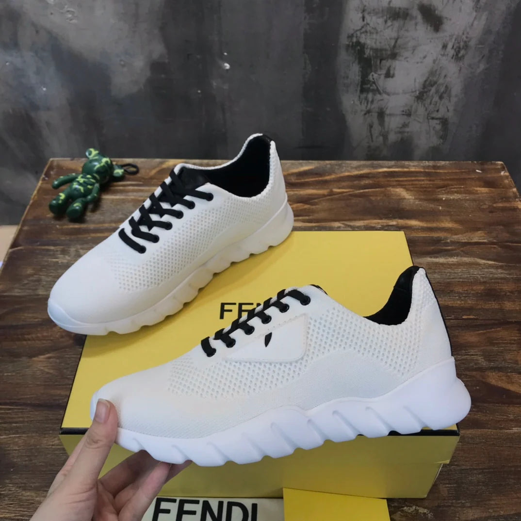 FENDI SNEAKER
