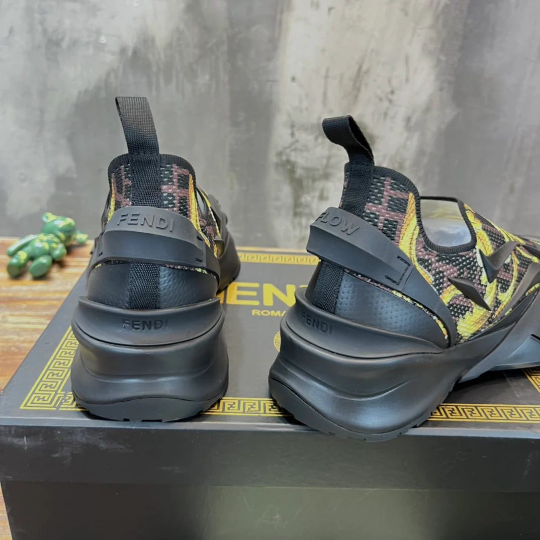 FENDI SNEAKER