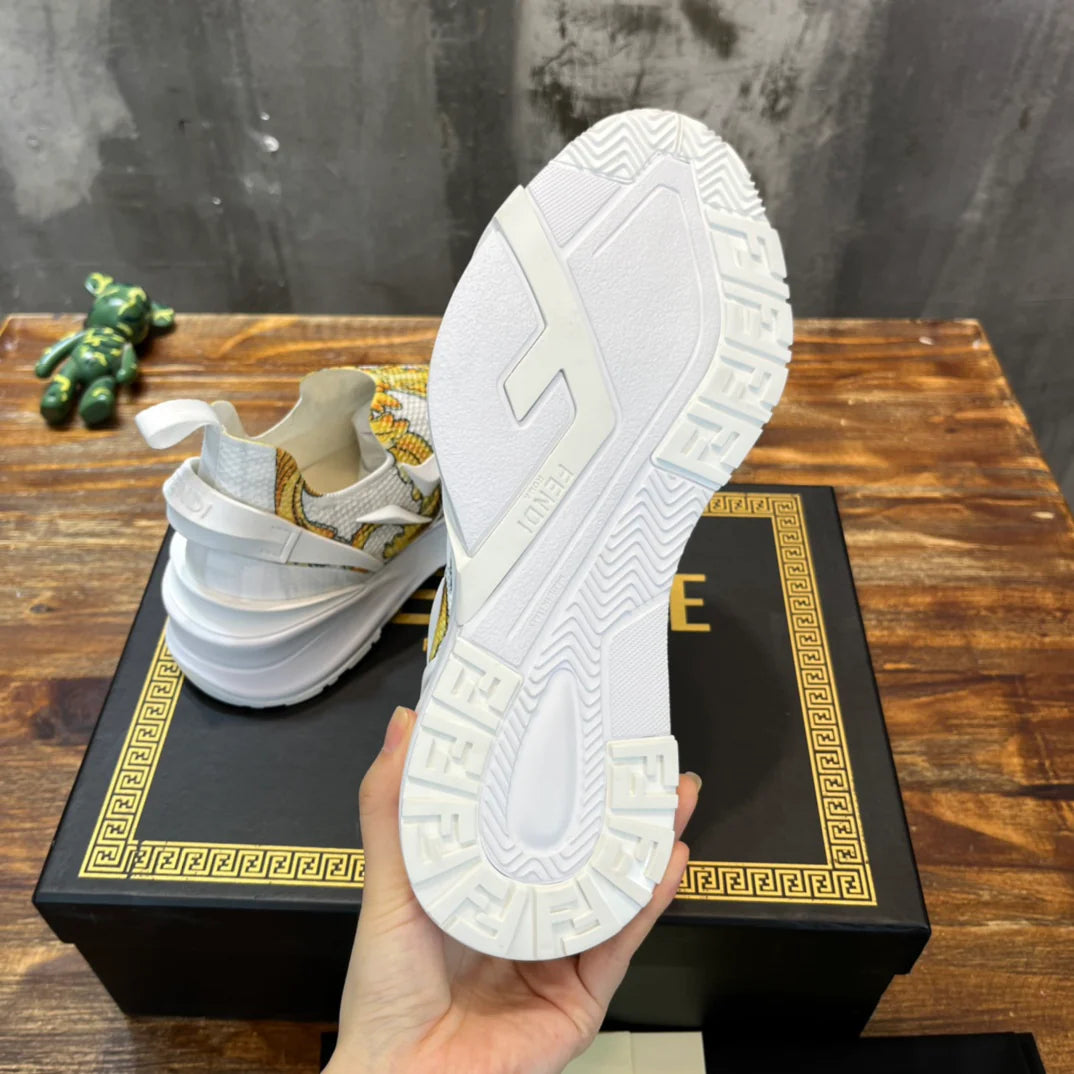 FENDI SNEAKER