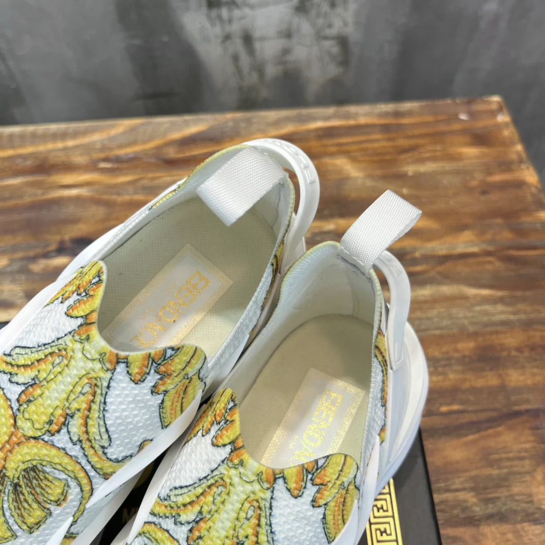 FENDI SNEAKER