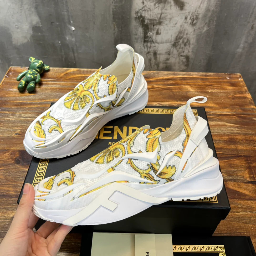 FENDI SNEAKER