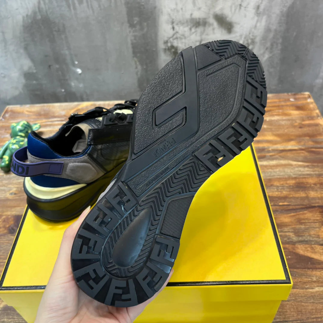 FENDI SNEAKER