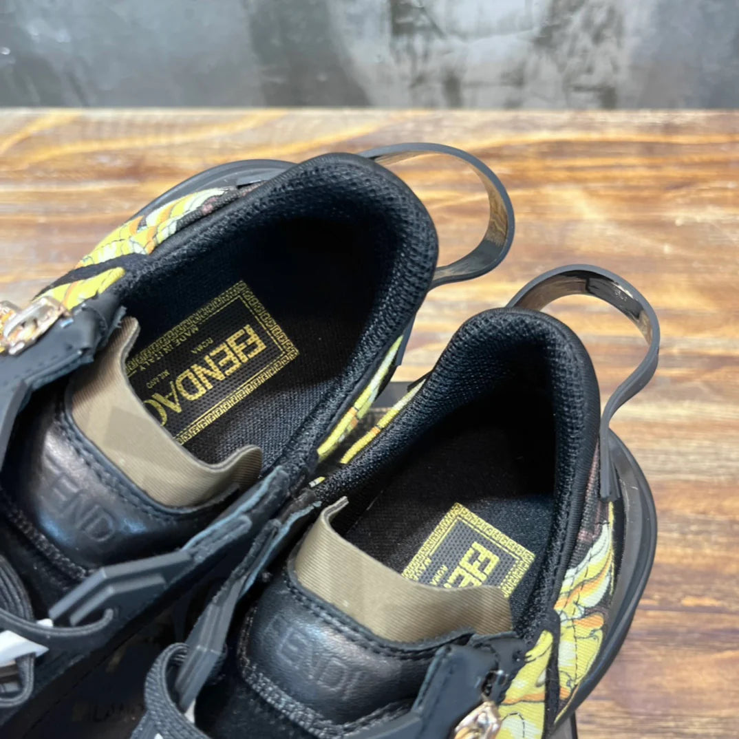 FENDI SNEAKER