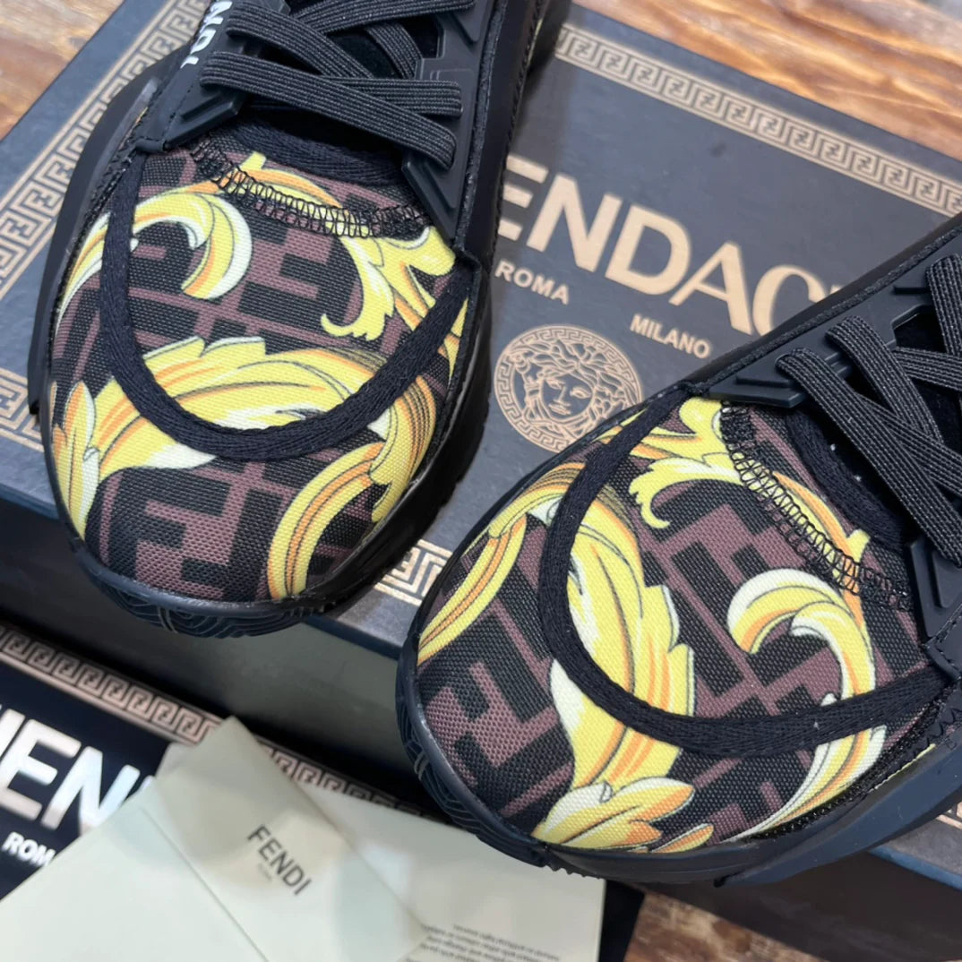 FENDI SNEAKER