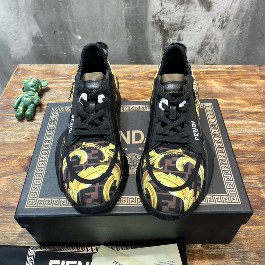 FENDI SNEAKER
