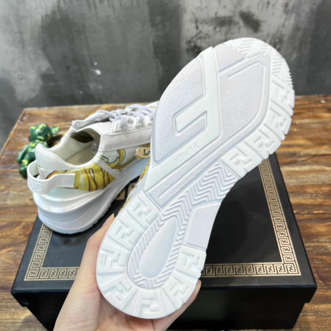 FENDI SNEAKER