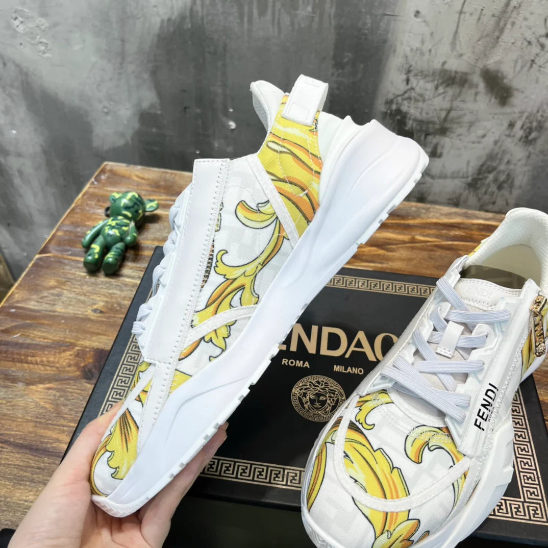 FENDI SNEAKER