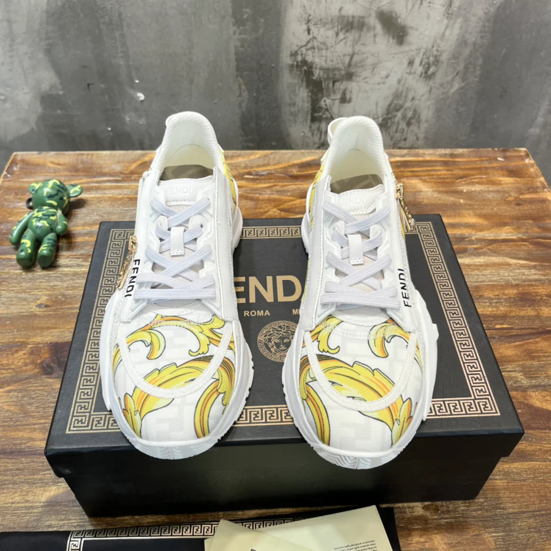 FENDI SNEAKER