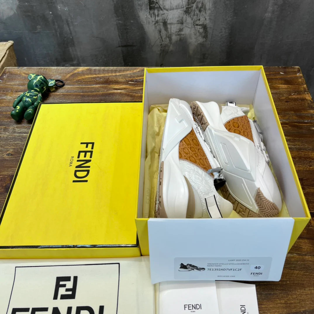 FENDI SNEAKER
