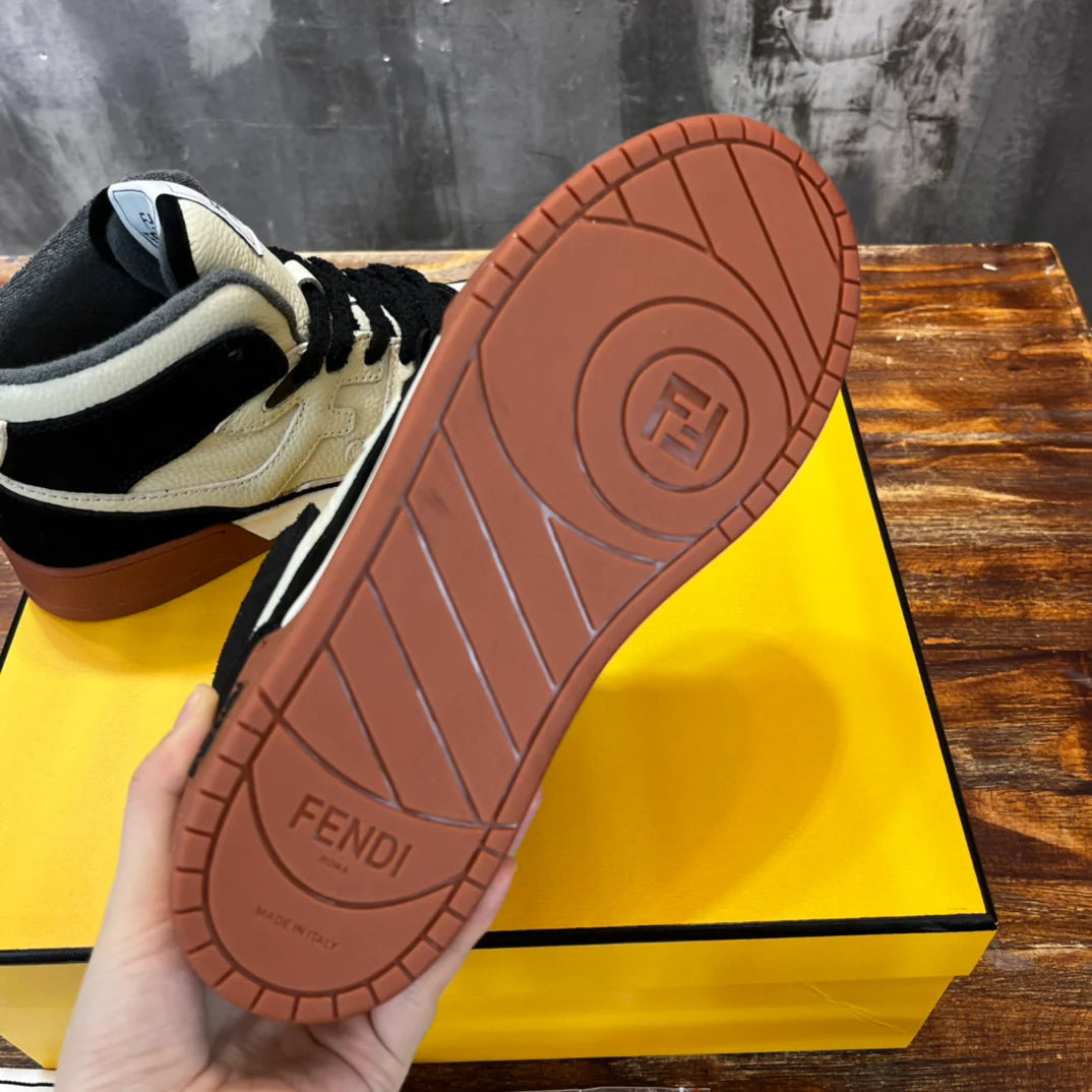 FENDI SNEAKER
