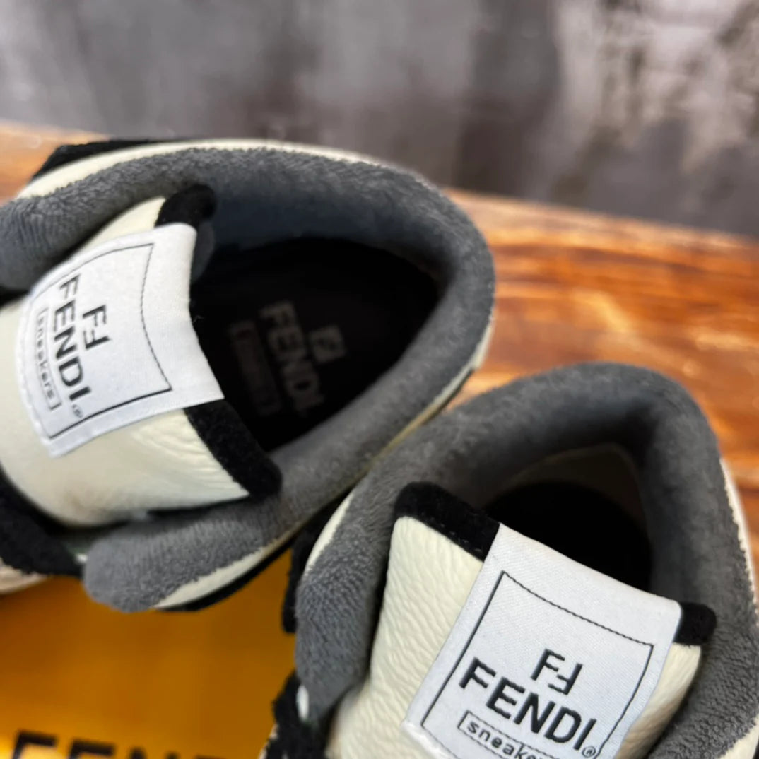 FENDI SNEAKER