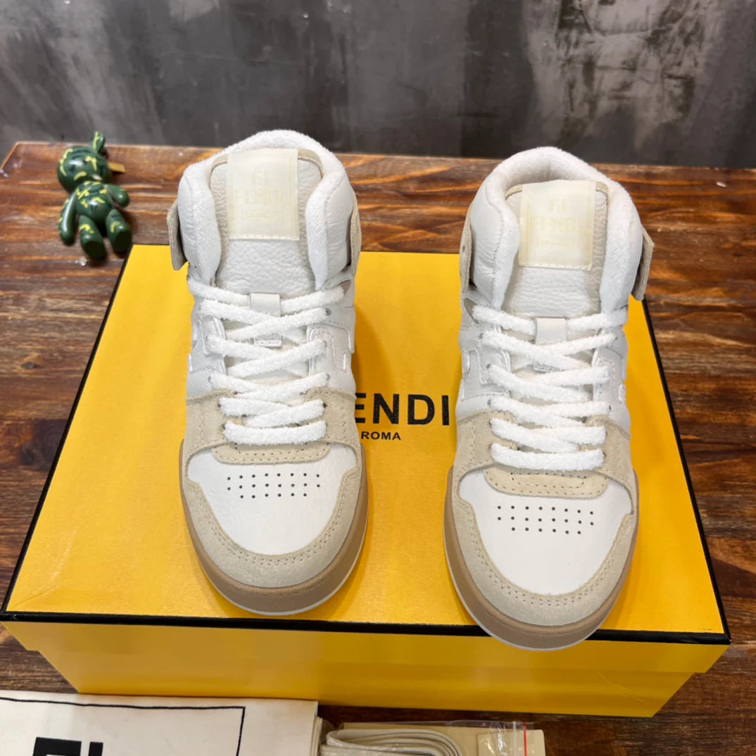 FENDI SNEAKER