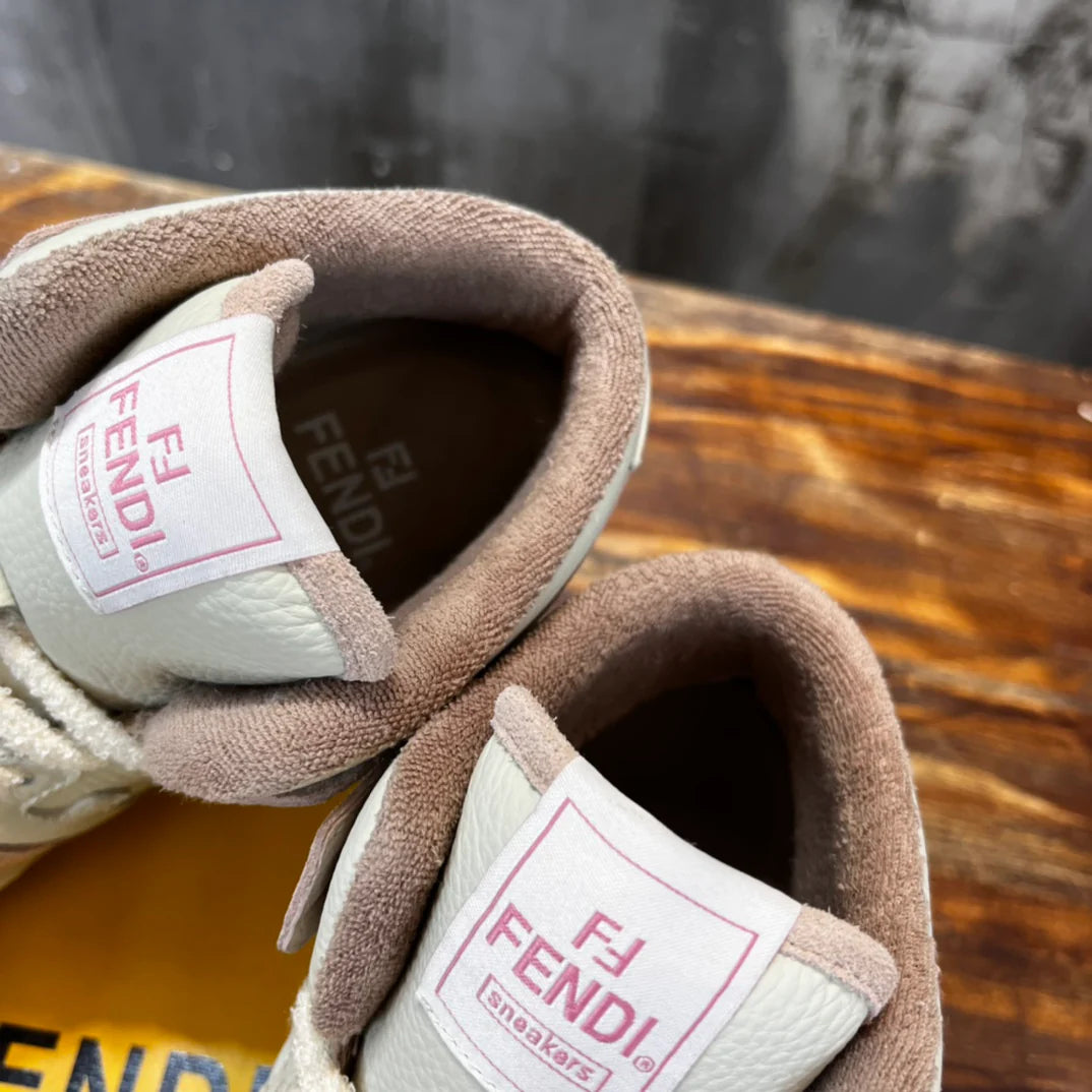 FENDI SNEAKER