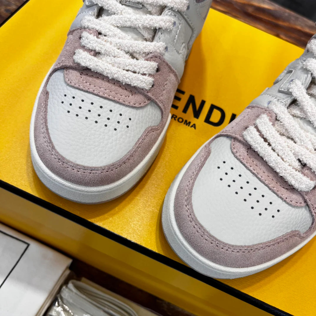 FENDI SNEAKER