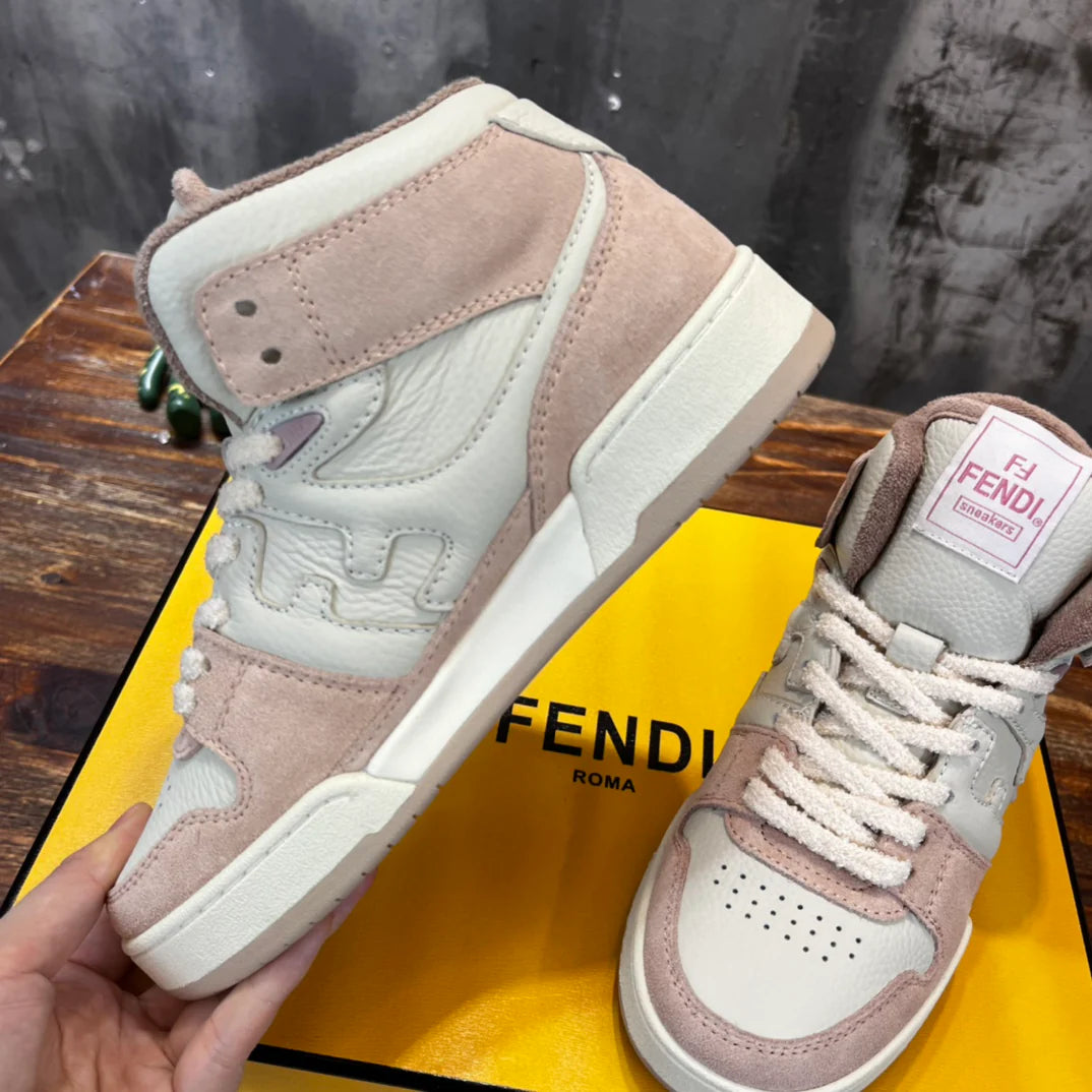 FENDI SNEAKER
